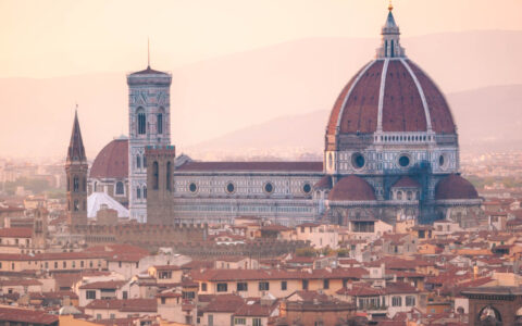 Where to Stay in Florence: Your Area And Neighbourhood Guide
(2024)
